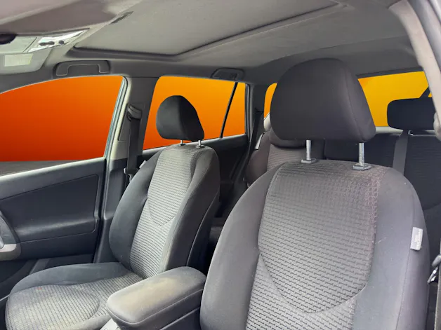 Toyota RAV-4 2.2D-4 D Linea Luna *** Plaque Francaise / Start Nicht / Ne démarre pas ***