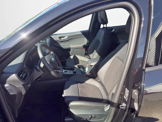 Ford Kuga 2.5 Hybrid ST-Line X 4x4