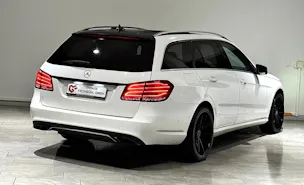 Mercedes-Benz E 220 CDI Avantgarde 7G-Tronic