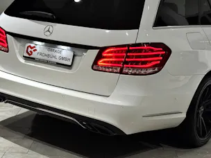 Mercedes-Benz E 220 CDI Avantgarde 7G-Tronic