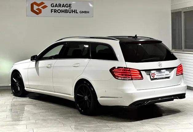 Mercedes-Benz E 220 CDI Avantgarde 7G-Tronic