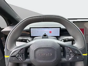 Lynk & Co 02