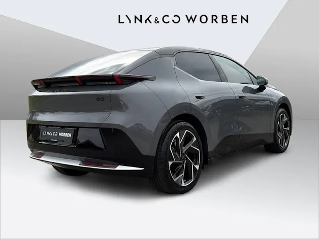 Lynk & Co 02