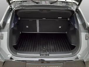 Lynk & Co 02