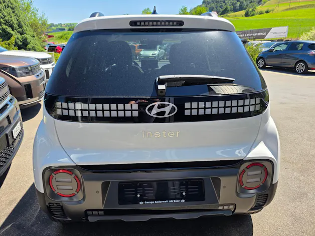 Hyundai Inster 49kWh Vertex Cross