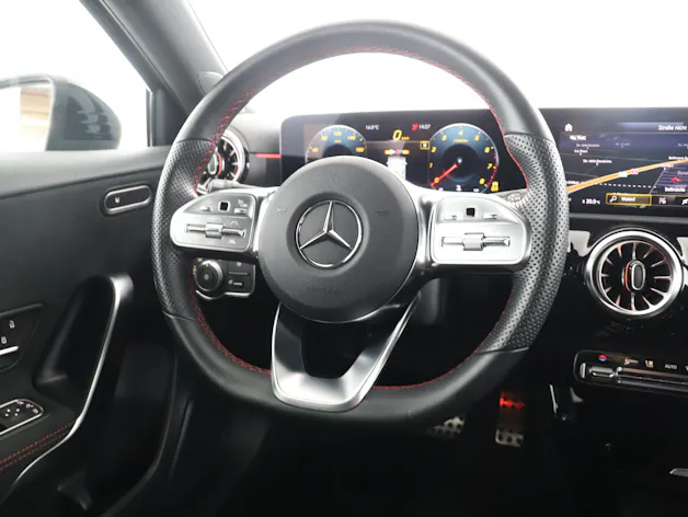 Mercedes-Benz A 200 AMG Line