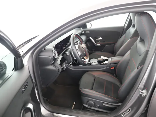 Mercedes-Benz A 200 AMG Line