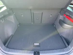 SKODA Karoq 1.5 TSI SportLine DSG