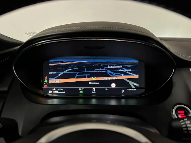 Jaguar E-Pace 2.0 P300 R-Dynamic HSE AWD Automatik