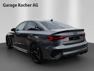 Audi RS3 Limousine 2.5 TSI quattro S-tronic