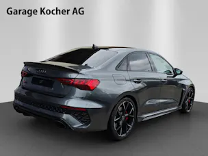 Audi RS3 Limousine 2.5 TSI quattro S-tronic