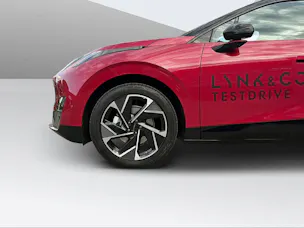 Lynk & Co 02