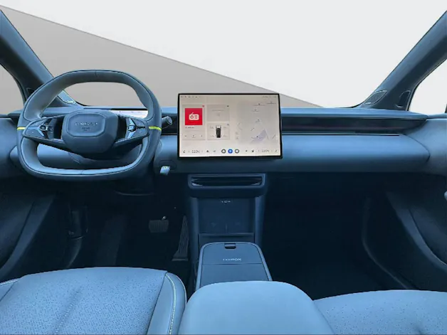 Lynk & Co 02