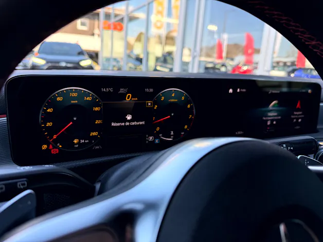 Mercedes-Benz CLA Shooting Brake 250 4Matic 7G-DCT AMG Line
