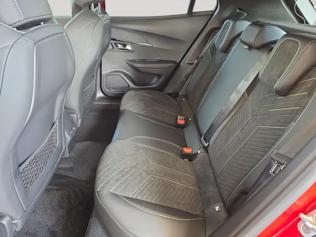Peugeot 2008 NEW 156 e GT