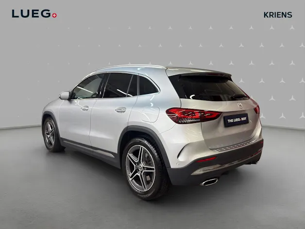 Mercedes-Benz GLA 250 4M - AMG / 360 Grad Kamera / Standheizung / AHK
