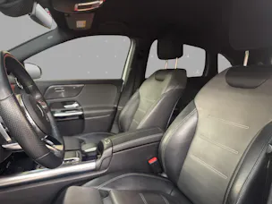 Mercedes-Benz GLA 250 4M - AMG / 360 Grad Kamera / Standheizung / AHK