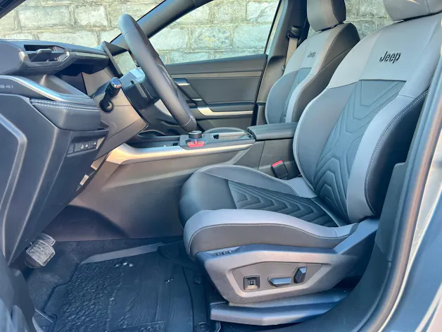 Jeep Compass 1.2 T e-Hybrid First Edition