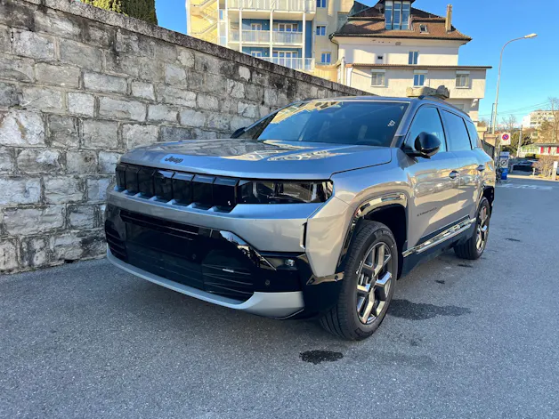 Jeep Compass 1.2 T e-Hybrid First Edition