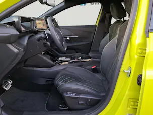 Peugeot 208 NEW 1.2 MHEV 110 GT