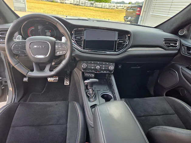 Dodge Durango 6.4 V8 SRT Alchemi 475 PS / 6-Plätzer / 3.5T AHK