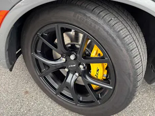 Dodge Durango 6.4 V8 SRT Alchemi 475 PS / 6-Plätzer / 3.5T AHK