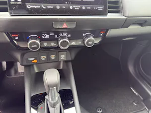 Honda Jazz 1.5i-MMD Advance E-CVT
