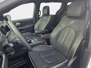 CHRYSLER Pacifica 3.6 V6 Limited S 291PS / 7-Plätzer