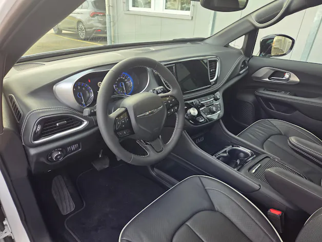 Chrysler Pacifica 3.6 V6 Limited S 290PS / 7-Plätzer
