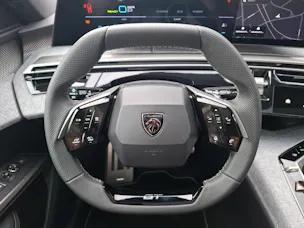 Peugeot 3008 NEW 195 e-DCS GT