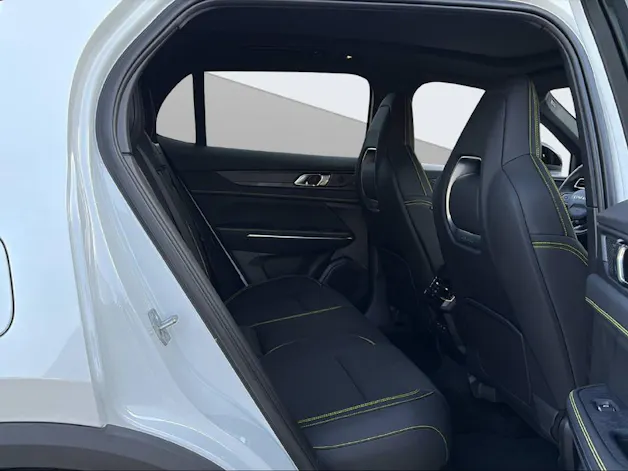 Lynk & Co 01 1.5 PHEV More