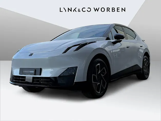 Lynk & Co 02 Core