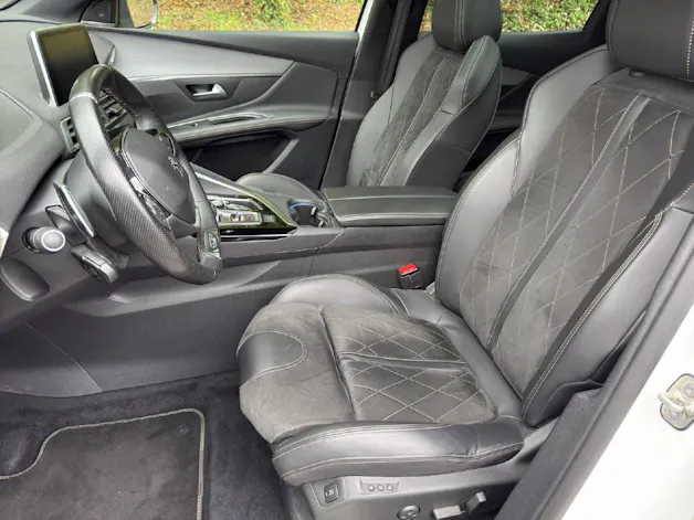 Peugeot 3008 2.0 BlueHDi 180 GT
