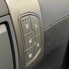 https://vehicle.imgix.net/4274101/5c898674-521c-4506-9472-226146628880.jpeg