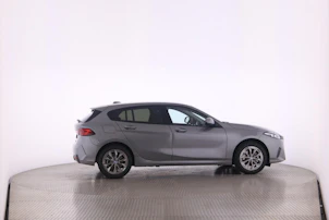 image du véhicule BMW 120i