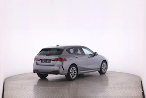 image du véhicule BMW 120i