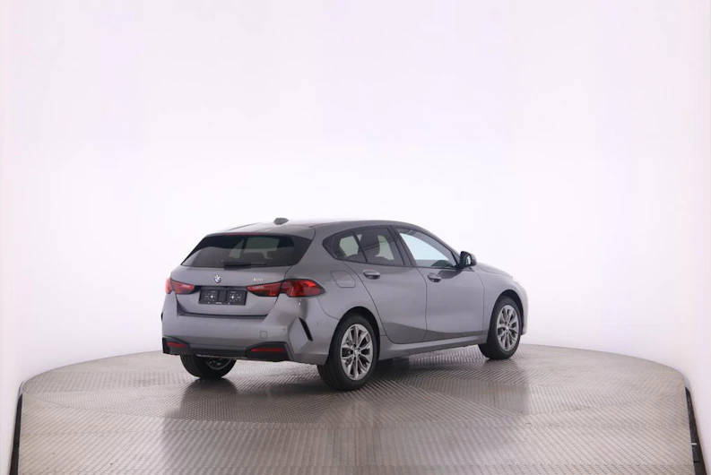 image du véhicule BMW 1 SERIES