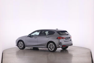 image du véhicule BMW 120i