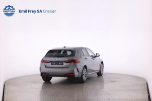 image du véhicule BMW 120i