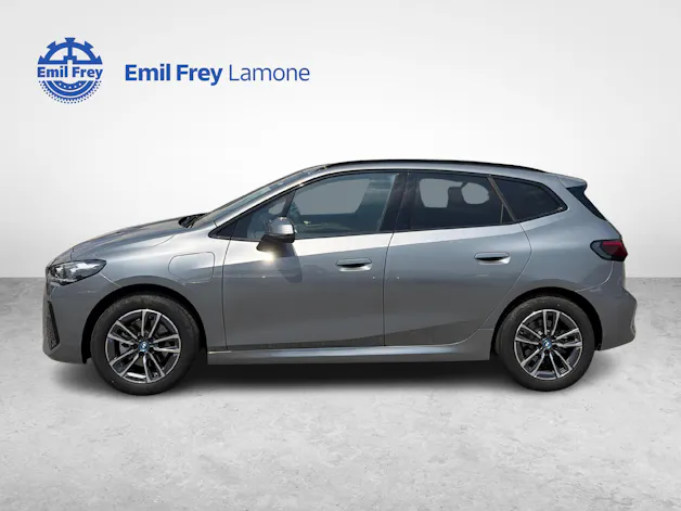 BMW 225e xDrive paddles Active Tourer