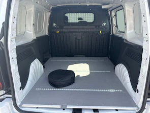 Fahrzeugbild TOYOTA PROACE CITY Van L1 50KWh Comfort / ab 3,99% Leasing bei Abschluss einer Protect Autoversicherung