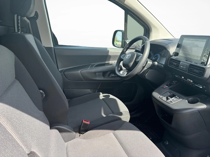 Fahrzeugbild TOYOTA PROACE CITY
