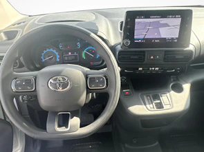 Fahrzeugbild TOYOTA PROACE CITY Van L1 50KWh Comfort / ab 3,99% Leasing bei Abschluss einer Protect Autoversicherung