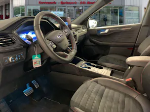 Ford Kuga 2.5 Hybrid ST-Line X 4x4