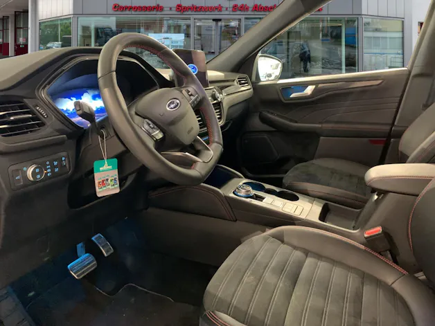 Ford Kuga 2.5 Hybrid ST-Line X 4x4