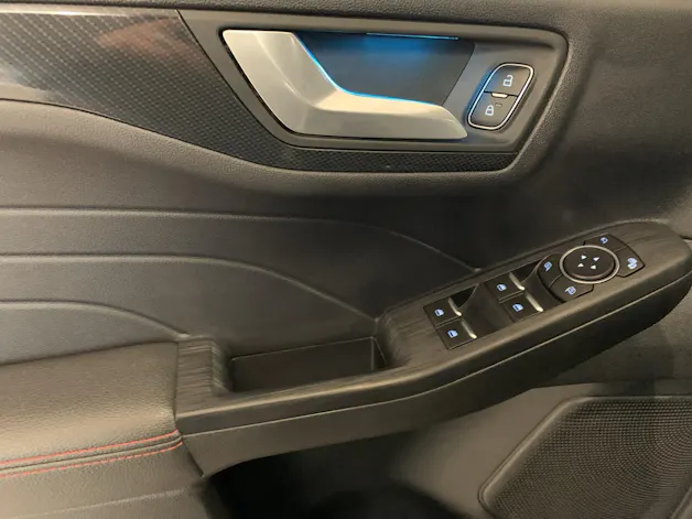 Ford Kuga 2.5 Hybrid ST-Line X 4x4