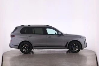 https://vehicle.imgix.net/4274131/889bb1dd-4854-41de-a4ff-d0cd2ca2cf26.jpg
