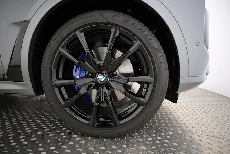 image du véhicule BMW X7