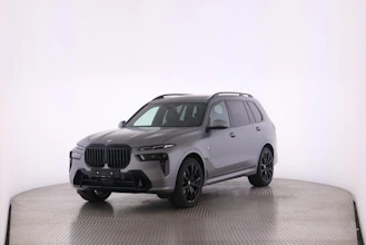 https://vehicle.imgix.net/4274131/c934306a-b64a-4be3-8215-a64d5e26b1c3.jpg