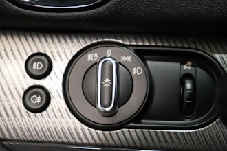 https://vehicle.imgix.net/4274158/eedd24e5-0ecc-4361-ba77-227a40a805cf.JPG